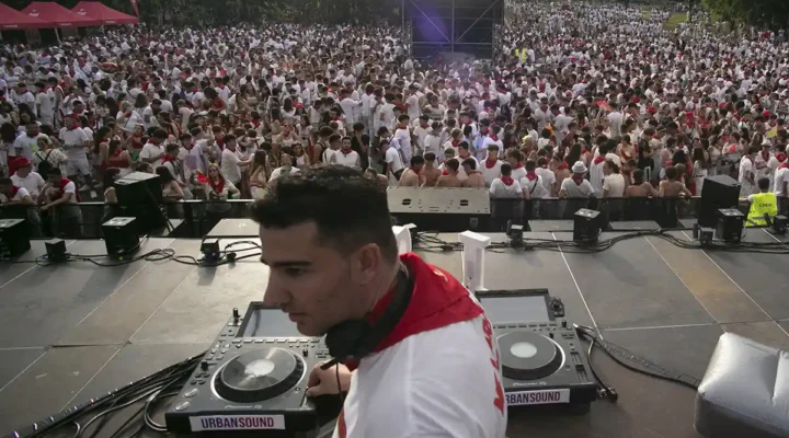 dj fueros